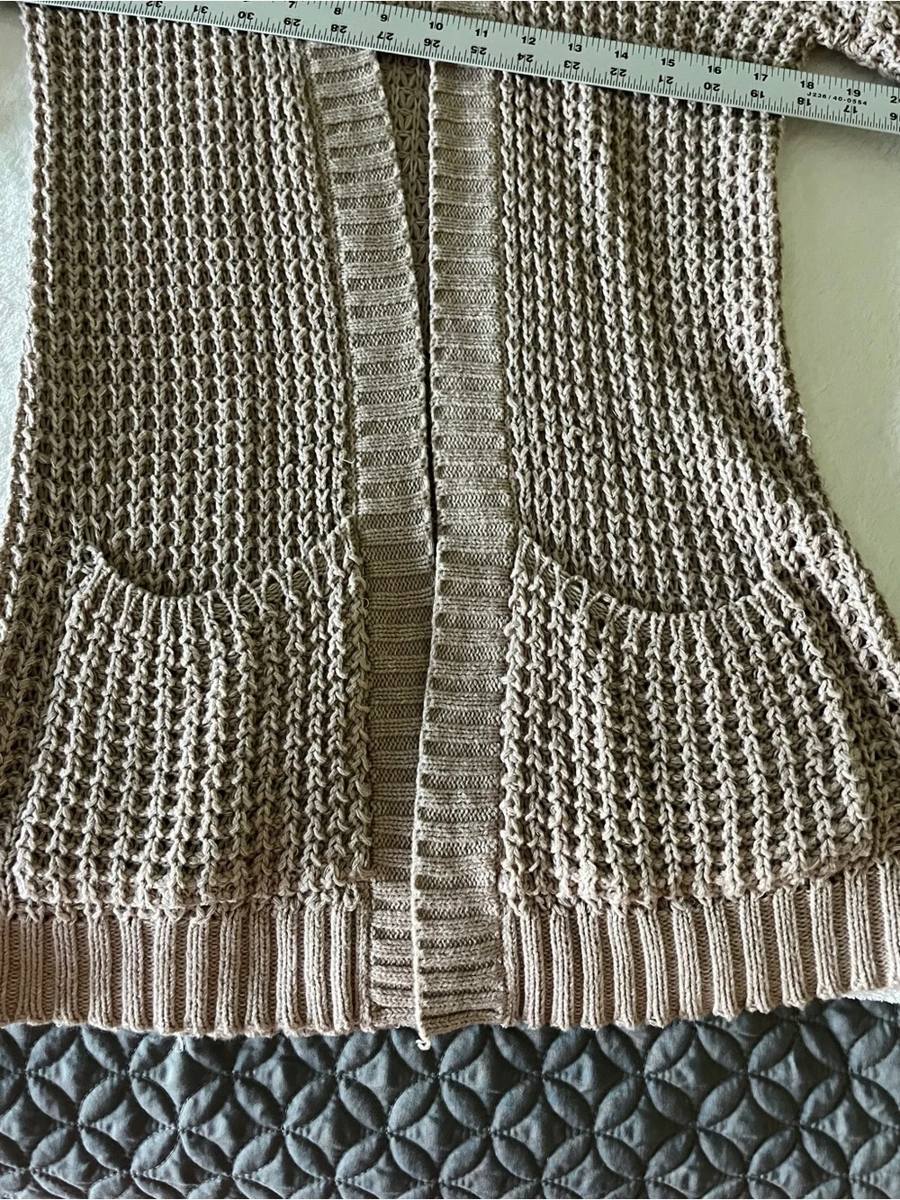Express Open-Front Chunky Knit Cardigan in Taupe